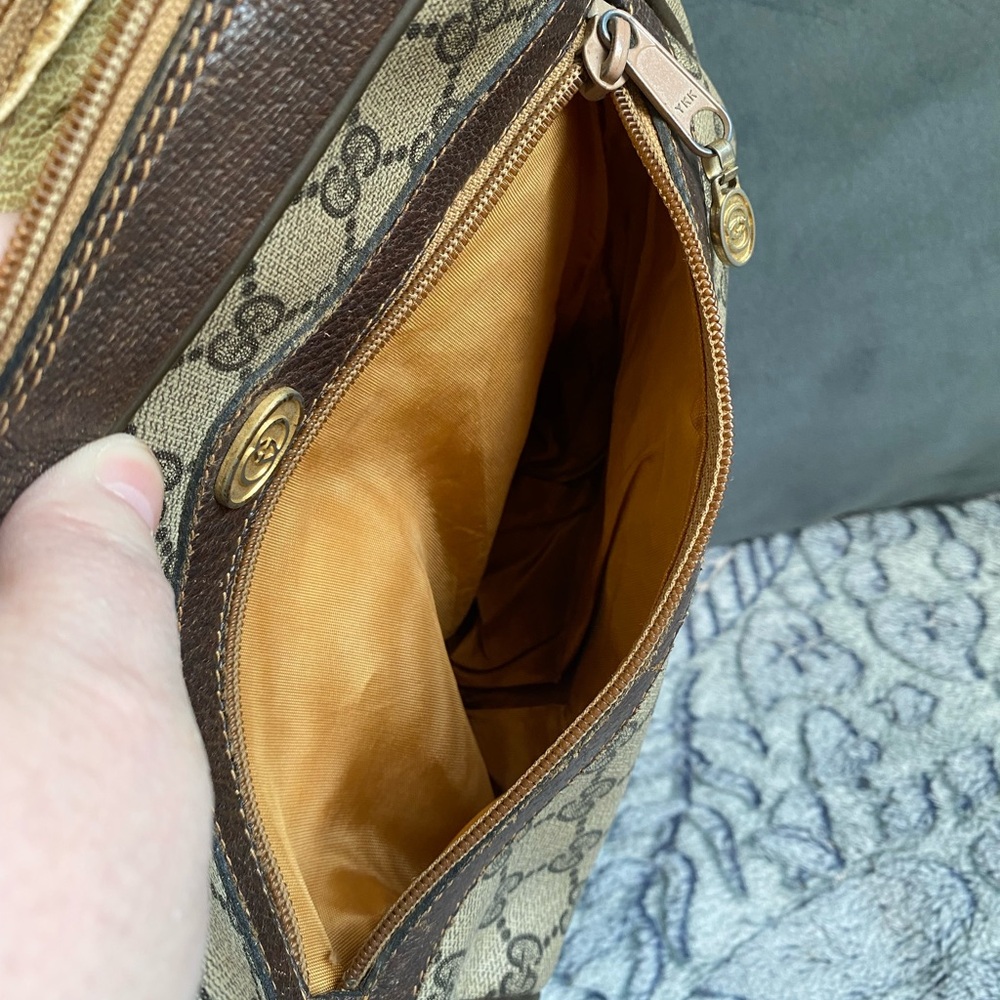 Gucci GG Men's PVC and Leather Toiletry Clutch Bag, Vintage - Picture 12 of 15